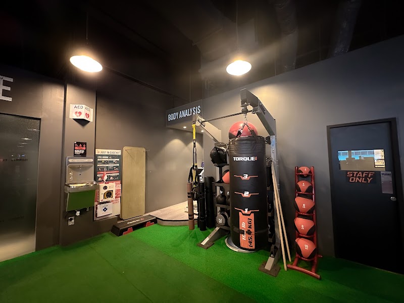 24/7 FITNESS Keat Hong CC photo 1