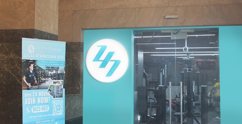 24/7 FITNESS Ulu Pandan CC photo 5