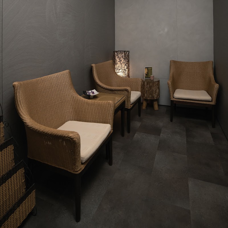 Amore Fitness & Define Heartland Mall photo 3