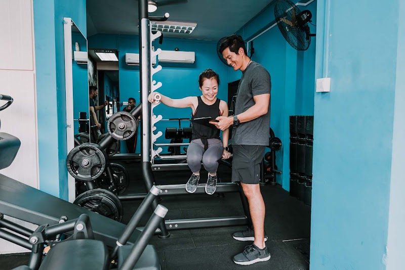Gold's Gym Personal Training - Bugis photo 3