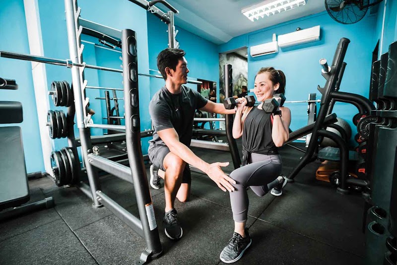 Gold's Gym Personal Training - Bugis photo 4