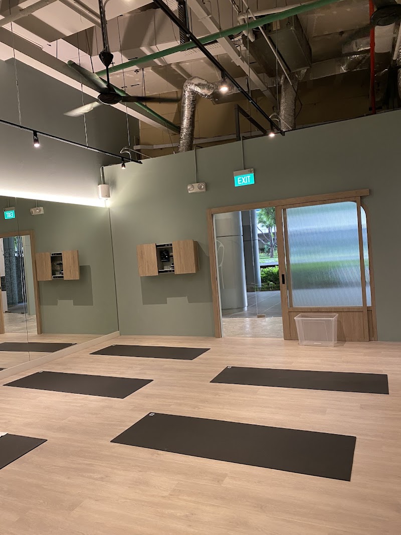 Yoga Movement Novena photo 3