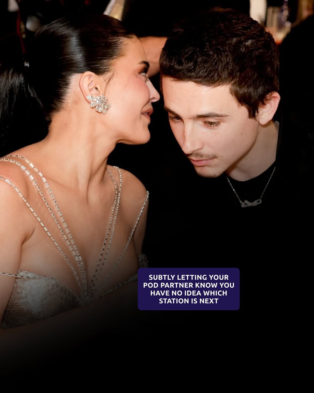 From the red carpet to blue turf. This is the Golden Globes, but make it functional (obvs). 🌟