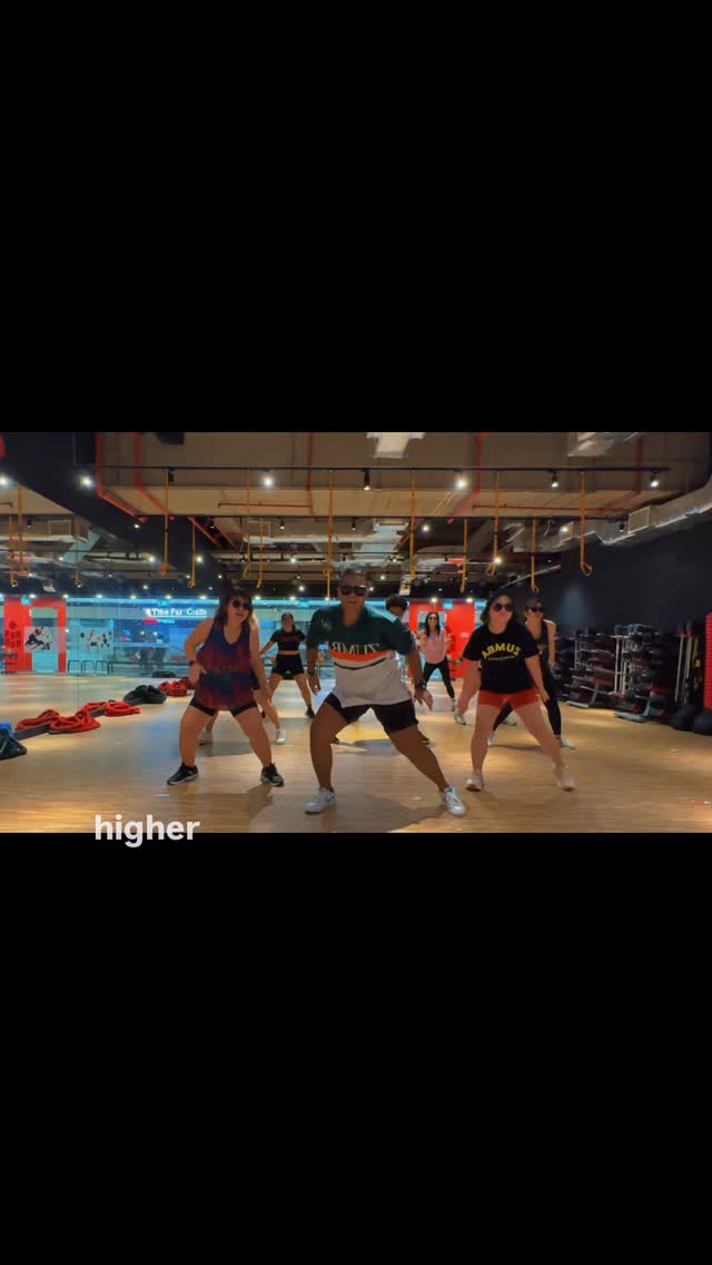 Zumba empowerment 🫶🫶🫶 choreo by @zumba.kristin  we cantget enough of this 🩷🩷🩷 greetings from S