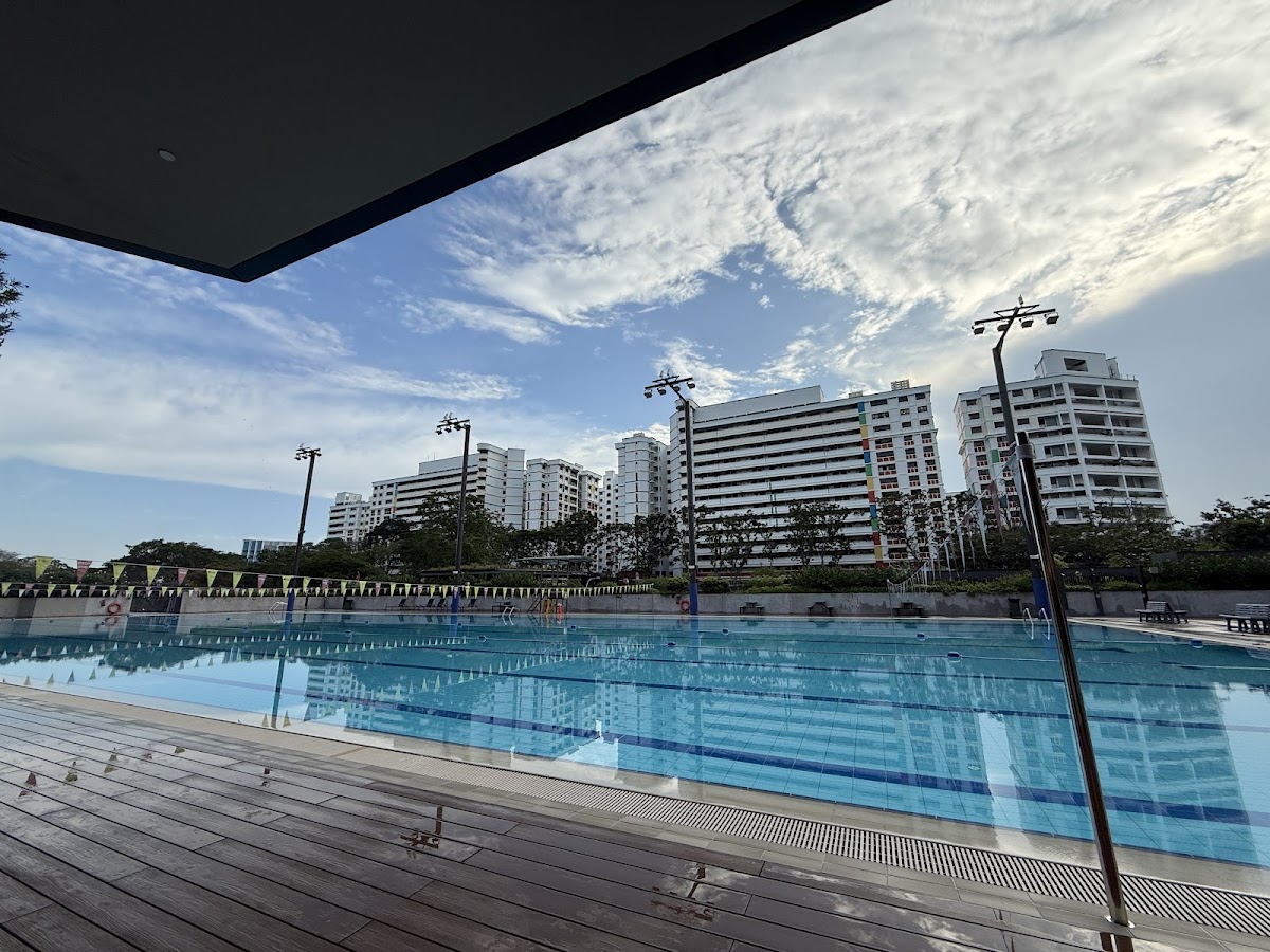 Bukit Canberra ActiveSG Gym