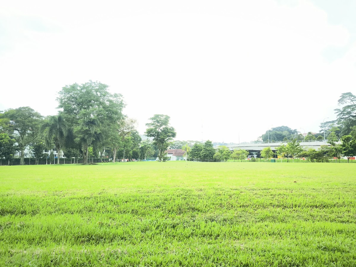 Dairy Farm Park Connector Fitness Station