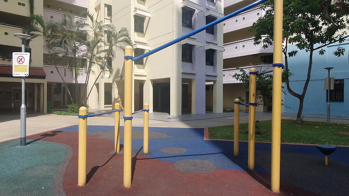Fitness Corner beside Blk 672